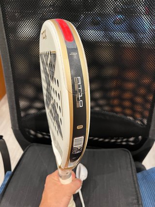 Pala NOX AT10 Genius 12K Xtrem 2026 A. Tapia
