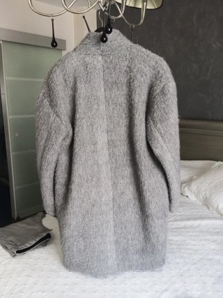 Abrigo gris oversize Mango