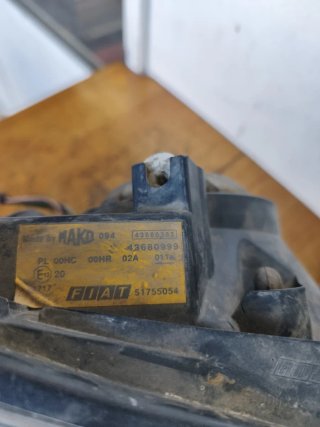 Faro Delantero Derecho Fiat Doblo 2005
