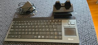 Teclado inalámbrico Trust