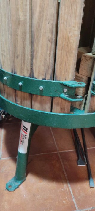 Prensa manual de madera