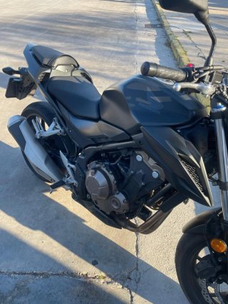 Honda CB 500F Negra