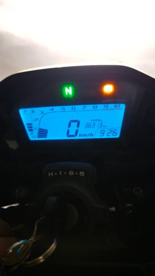 Honda CB 500F Negra