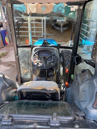 Tractor New Holland TN90F Frutero