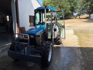 Tractor New Holland TN90F Frutero