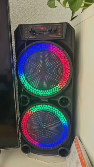 Altavoz JASMA JMA-880B con luces LED