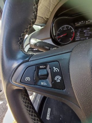 Opel Corsa 1.4 90CV 120 Aniversario — IMPECABLE