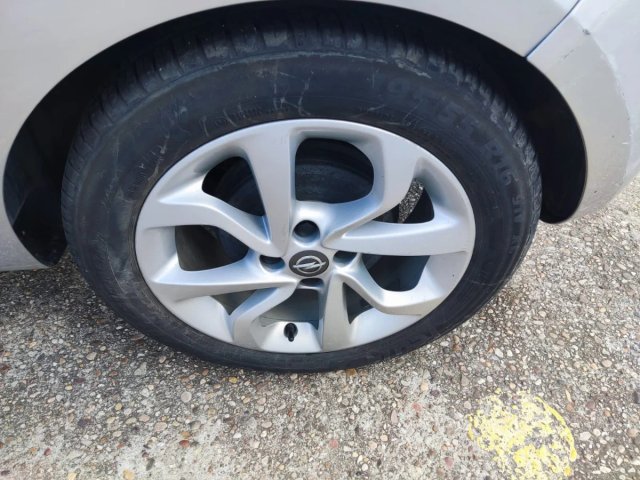 Opel Corsa 1.4 90CV 120 Aniversario — IMPECABLE