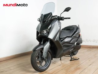 YAMAHA X-MAX 300