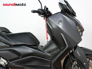 YAMAHA X-MAX 300