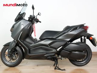 YAMAHA X-MAX 300