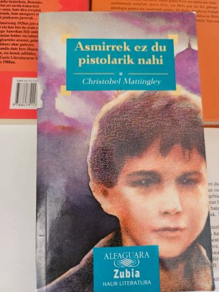 pack de libros en euskera