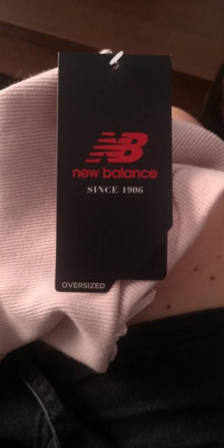Sudadera New Balance Rosa con Cremallera