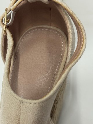 Sandalias cuña beige talla 37