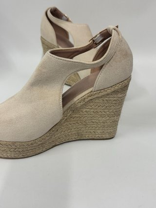 Sandalias cuña beige talla 37