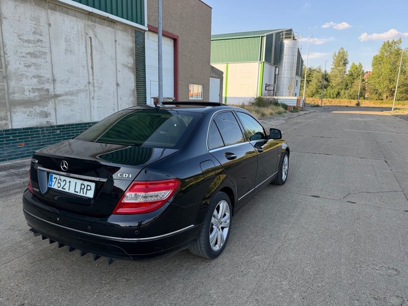 Mercedes-Benz Clase C 2008 - foto 1