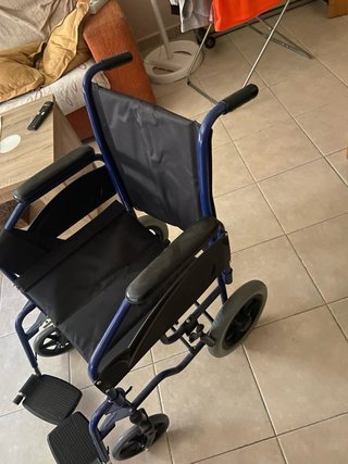 Sila de ruedas “Mobiclinic” .