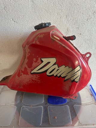 Honda nx650 dominator peças