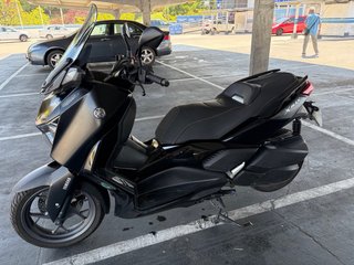Yamaha Xmax Tech Max 300 Negra