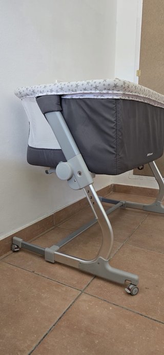 Culla Jané Babyside grigia, altezza regolabile