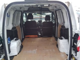 FORD transit courier
