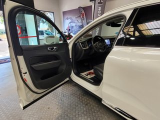 Volvo XC60 Core Recharge Plug-In Hybrid AWD
