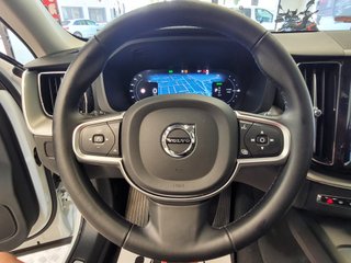 Volvo XC60 Core Recharge Plug-In Hybrid AWD