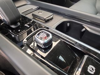 Volvo XC60 Core Recharge Plug-In Hybrid AWD