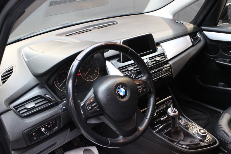 BMW Serie 2 216 d Gran Tourer 2017, foto 12