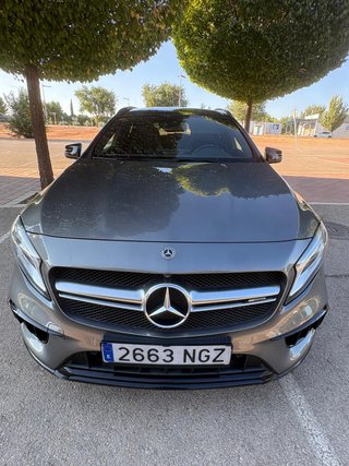 Mercedes-Benz GLA 45 AMG