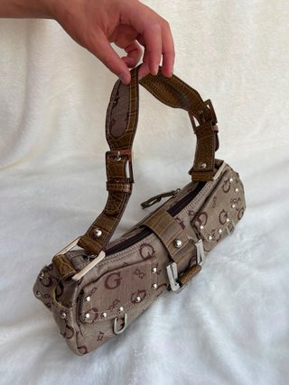 Bolso de hombro beige y marrón