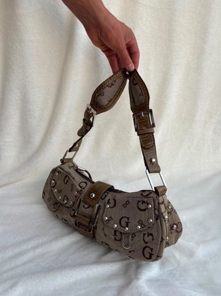 Bolso de hombro beige y marrón