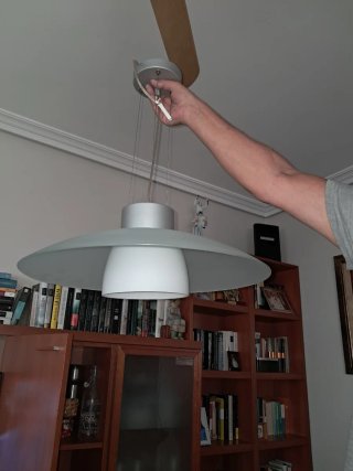 LAMPARAS TECHO Y SOBREMESA