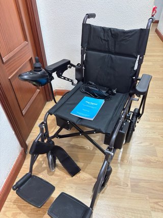 Silla de Ruedas Eléctrica Plegable Ligera
