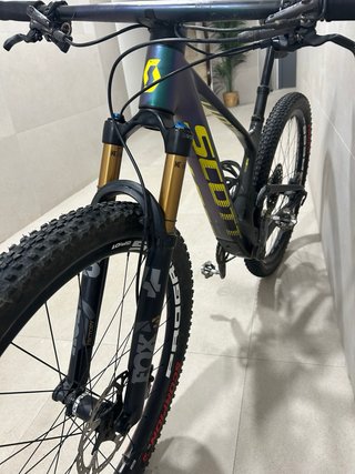 Bicicleta Scott Spark Team Issue