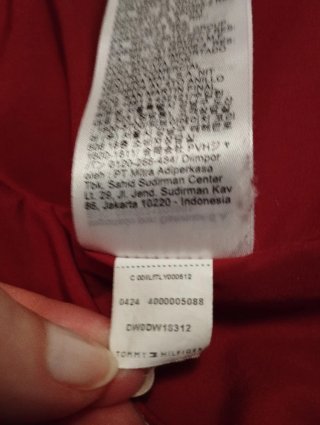 Cazadora Tommy Jeans Roja Talla XS