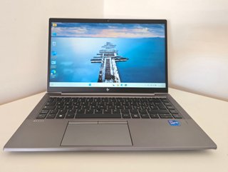 HP ZBook Firefly 14 G8..i7-1185G7..SSD 256..RAM 16