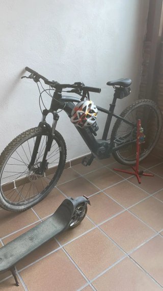 Bicicleta Eléctrica Cube