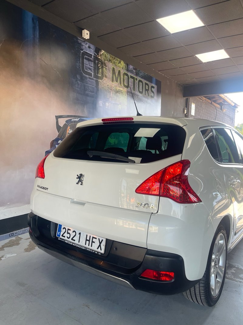 Peugeot 3008 2.0 HDI Style 2014