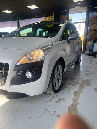 Peugeot 3008 2014