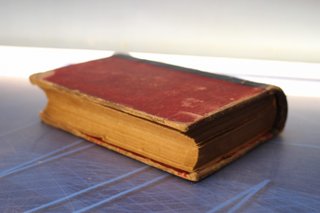 Libros antiguos. Un caso de histerismo (Cuento trascendental) – López Allúe. 1902.