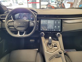 LYNK & CO 01 2023