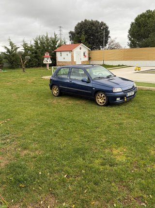 Renault Clio 1995