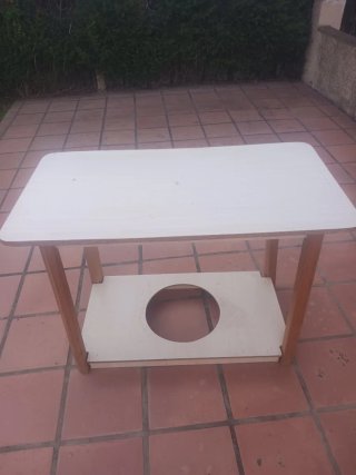 Mesa camilla de madera