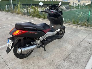 Yamaha X-Max 125 Black Max