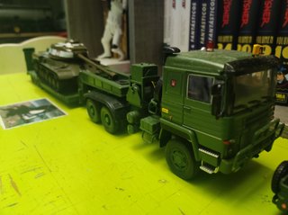 Camión Pegaso Trailer Militar 1/43
