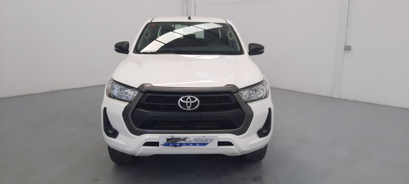 Toyota Hilux 2022 - foto 1