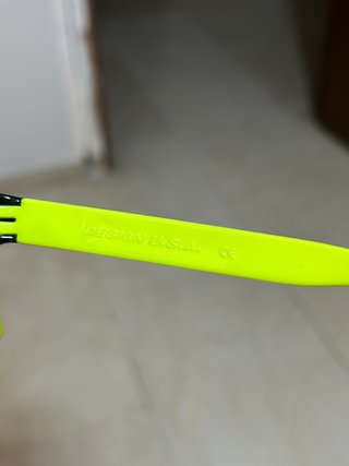 Gafas de Sol Oakley Negras y Amarillas