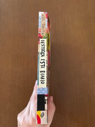 Destroza este diario : ahora la revolución es a...