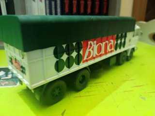 Camión Pegaso 1/43 Piensos Biona